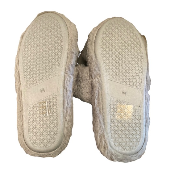 NWT ASOS DESIGN Zhuji Double Strap Scuff Slippers Gray
Sz Medium - Picture 5 of 7